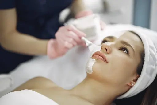 Chin Waxing